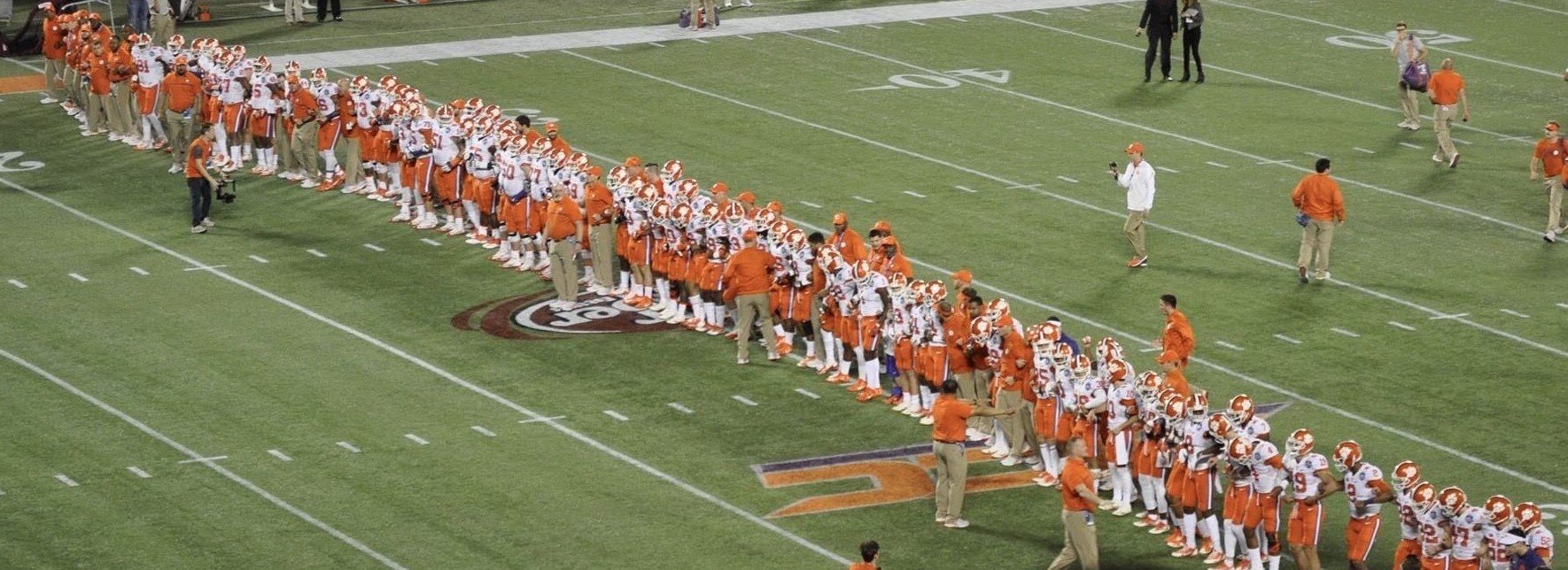 Clemson Tigers before kickoff