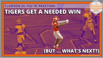 Antonio Williams celebrates scoring a touchdown for Clemson