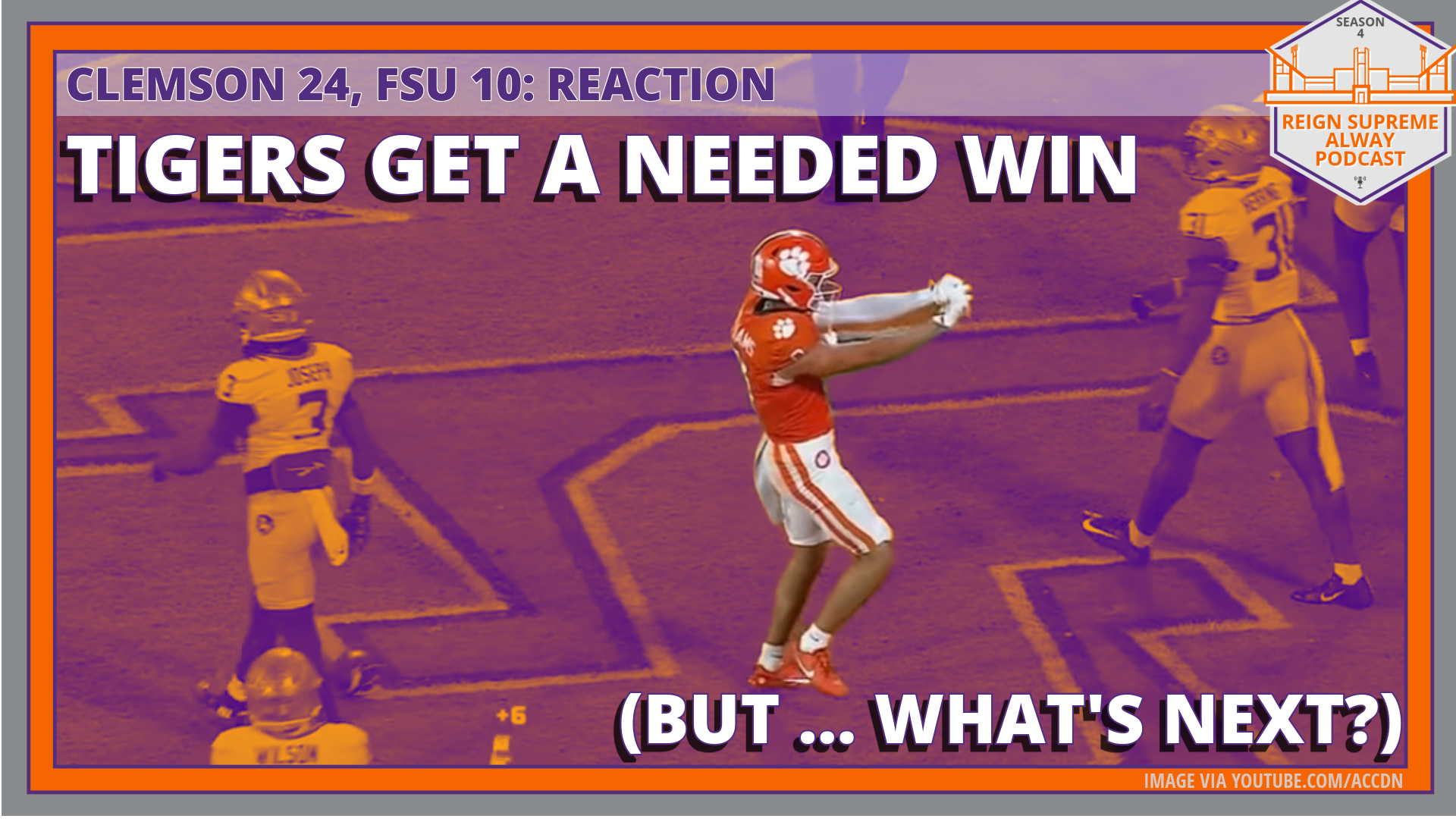 Antonio Williams celebrates scoring a touchdown for Clemson